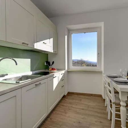 Apartment Mgh Alla Lanterna Costermano