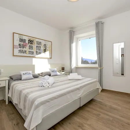 Mgh Alla Lanterna *