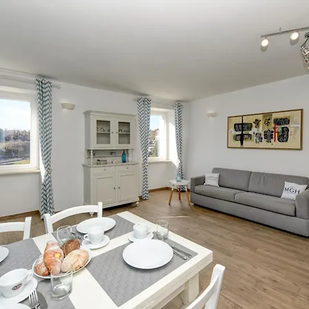 Mgh Alla Lanterna Apartment Costermano